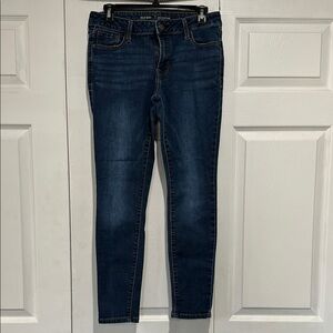 Old navy rockstar mid rise jeans size 8 short